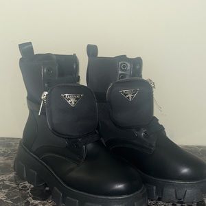 Thick Sole Martin Boots W/ pouches.